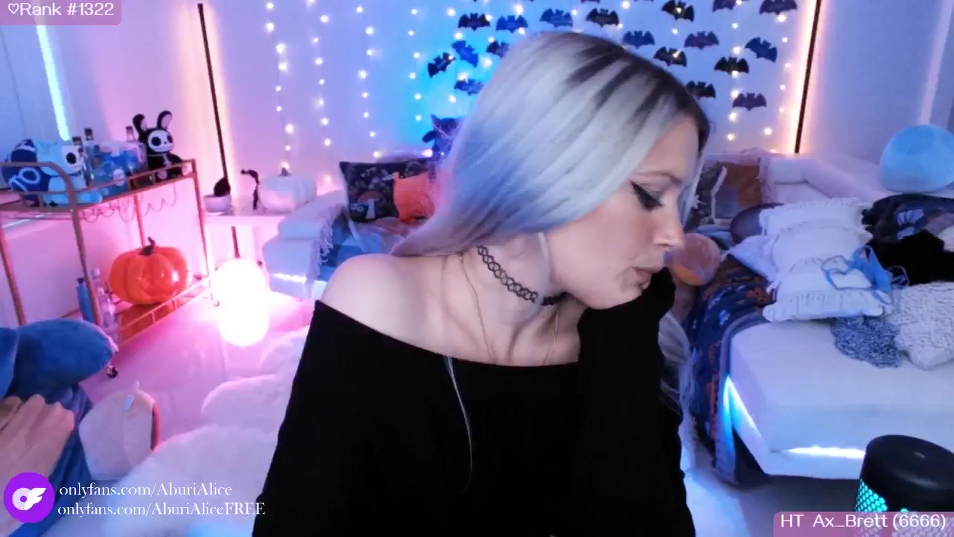 Gallery image thumbnail from AlicexMaia's myfreecams stream on, 11/16/2024, 06:06 image 15 of 20