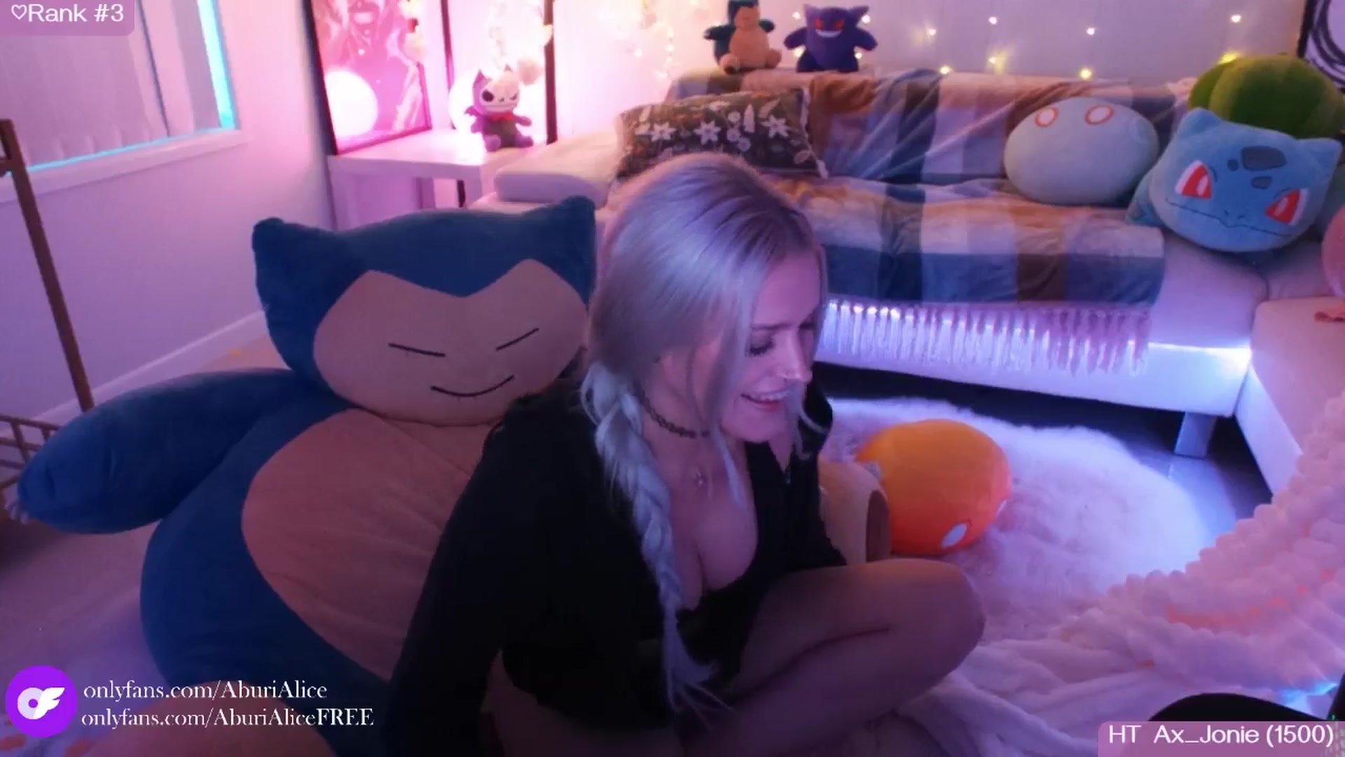 Gallery image thumbnail from AlicexMaia's myfreecams stream on, 05/26/2025, 06:24 image 12 of 20