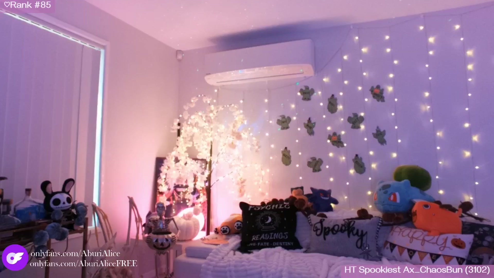 Gallery image thumbnail from AlicexMaia's myfreecams stream on, 10/18/2025, 06:10 image 10 of 20