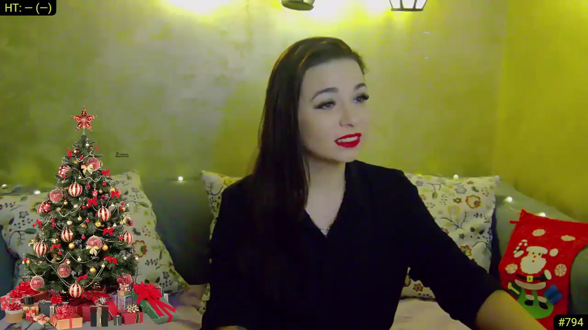 Gallery image thumbnail from AliciaKristal's myfreecams stream on, 12/22/2024, 24:10 image 1 of 20