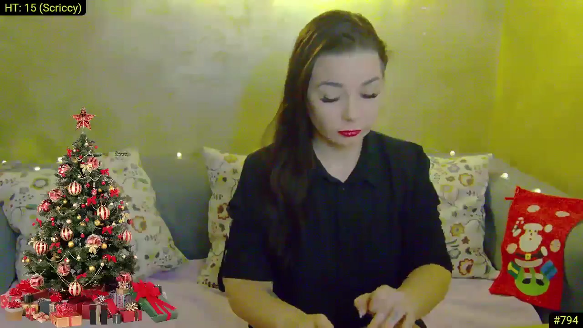 Gallery image thumbnail from AliciaKristal's myfreecams stream on, 12/22/2024, 24:10 image 5 of 20