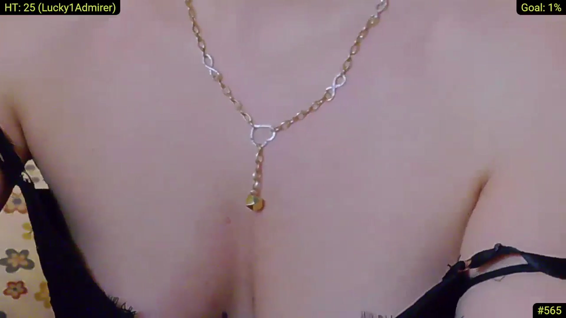 Gallery image thumbnail from AliciaKristal's myfreecams stream on, 12/28/2024, 23:26 image 13 of 20