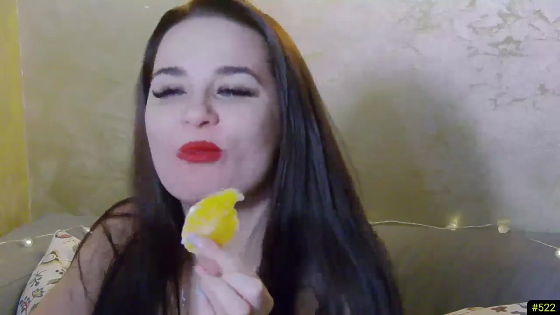 Gallery image thumbnail from AliciaKristal's myfreecams stream on, 12/30/2024, 03:50 image 4 of 20