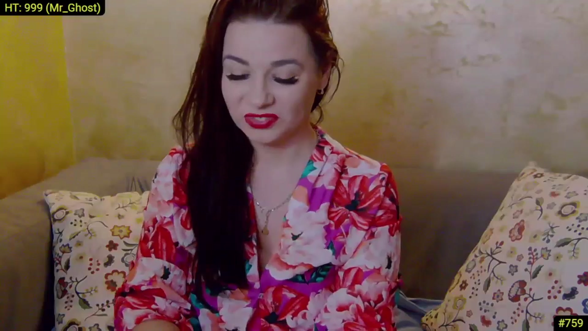 Gallery image thumbnail from AliciaKristal's myfreecams stream on, 01/01/2025, 23:55 image 19 of 20