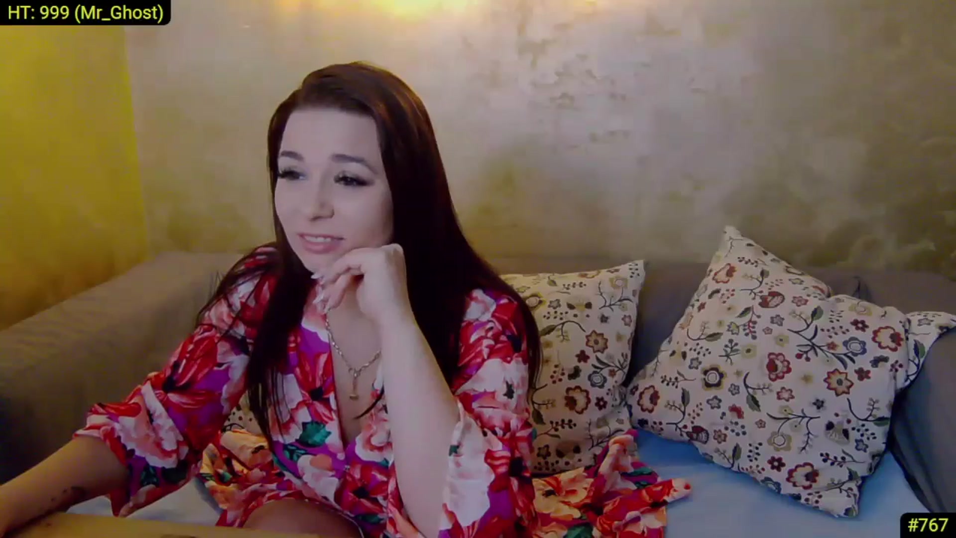 Gallery image thumbnail from AliciaKristal's myfreecams stream on, 01/01/2025, 23:55 image 4 of 20