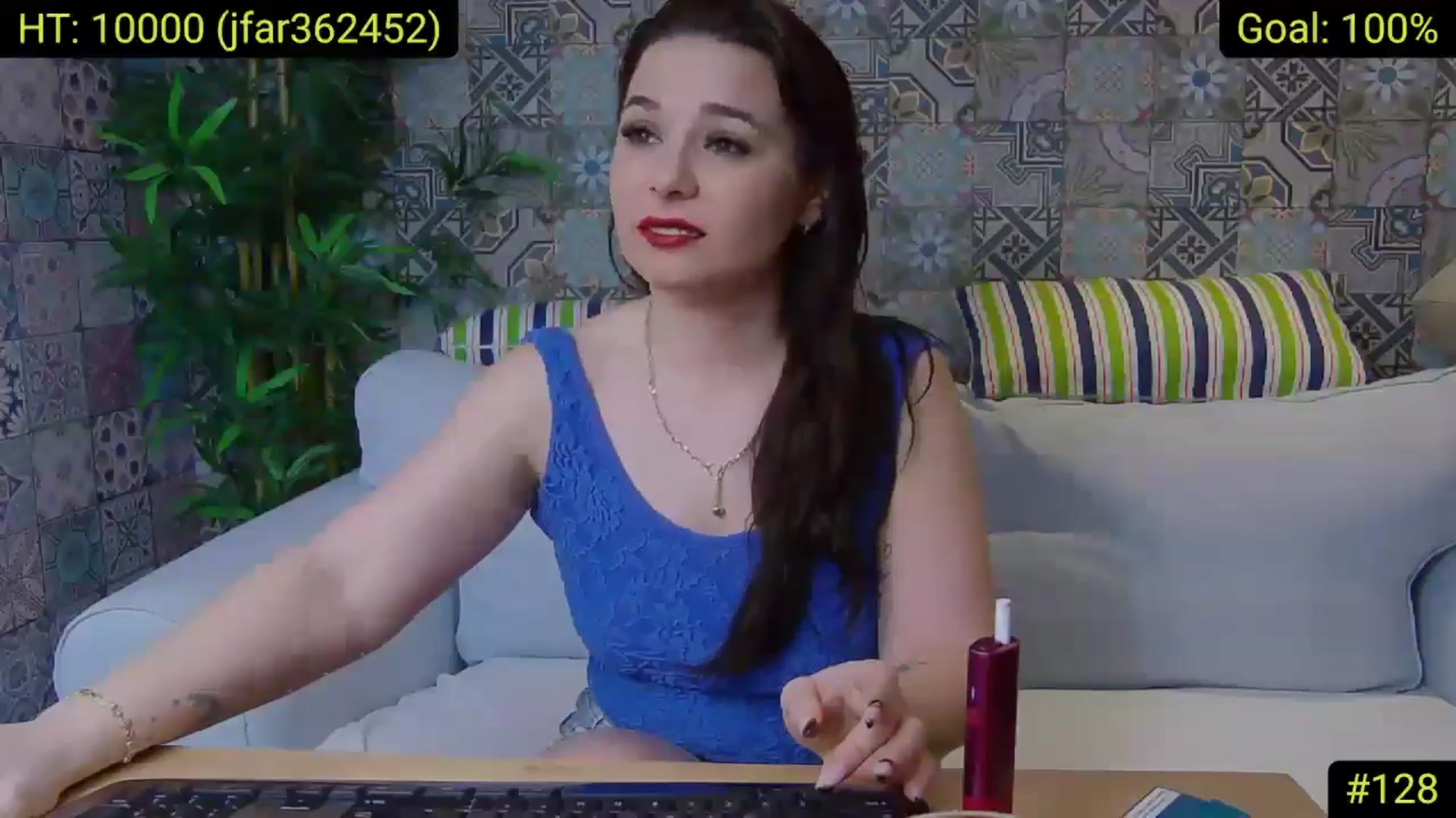 Gallery image thumbnail from AliciaKristal's myfreecams stream on, 01/29/2025, 24:47 image 14 of 20