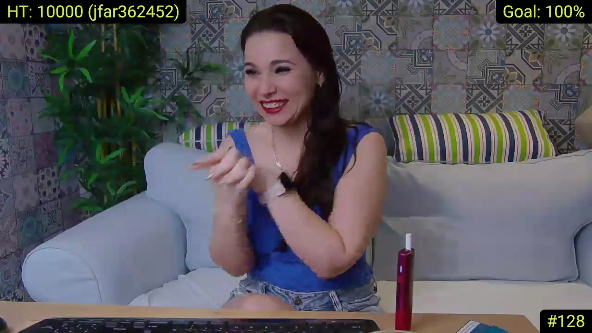 Gallery image thumbnail from AliciaKristal's myfreecams stream on, 01/29/2025, 24:47 image 13 of 20