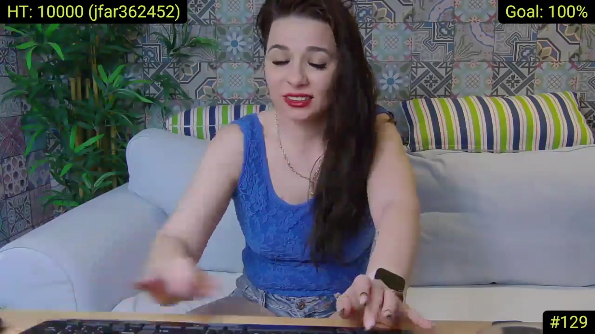 Gallery image thumbnail from AliciaKristal's myfreecams stream on, 01/29/2025, 02:38 image 10 of 20