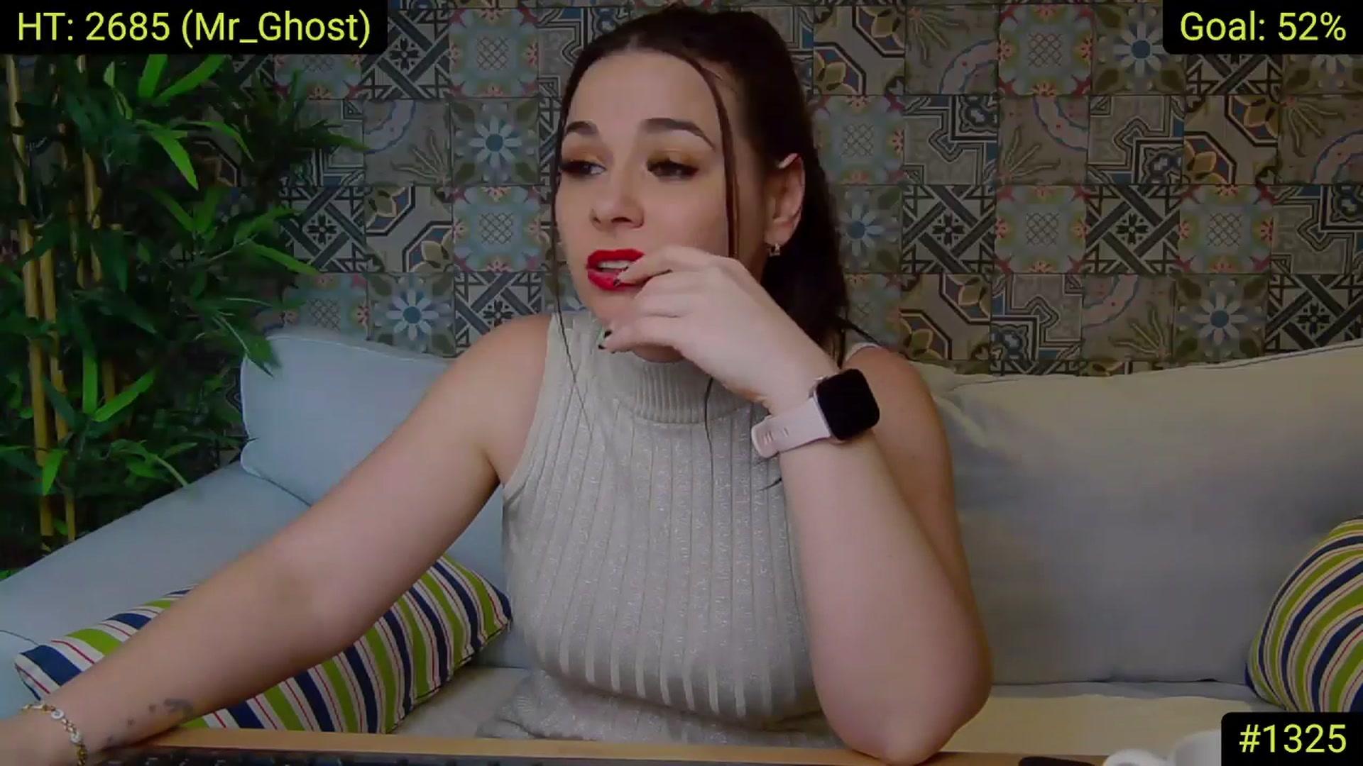 Gallery image thumbnail from AliciaKristal's myfreecams stream on, 02/05/2025, 01:02 image 4 of 20