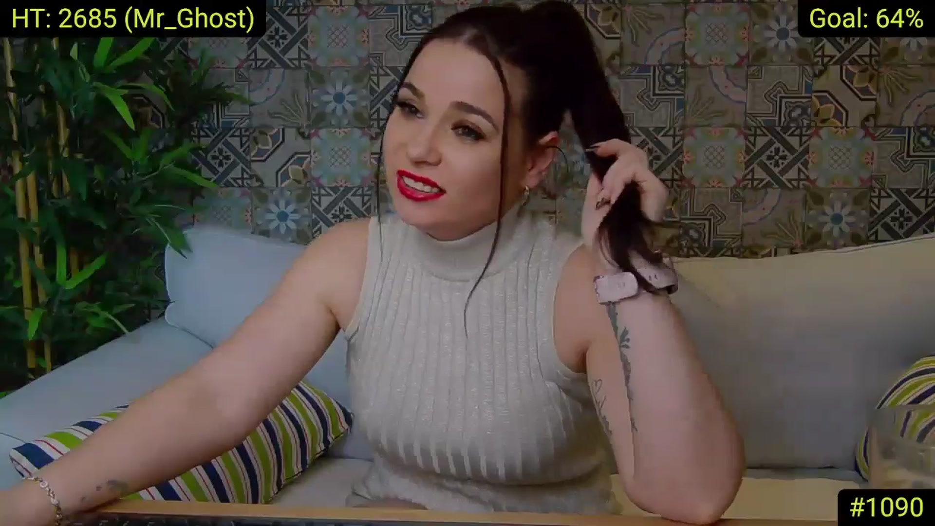 Gallery image thumbnail from AliciaKristal's myfreecams stream on, 02/05/2025, 01:02 image 11 of 20