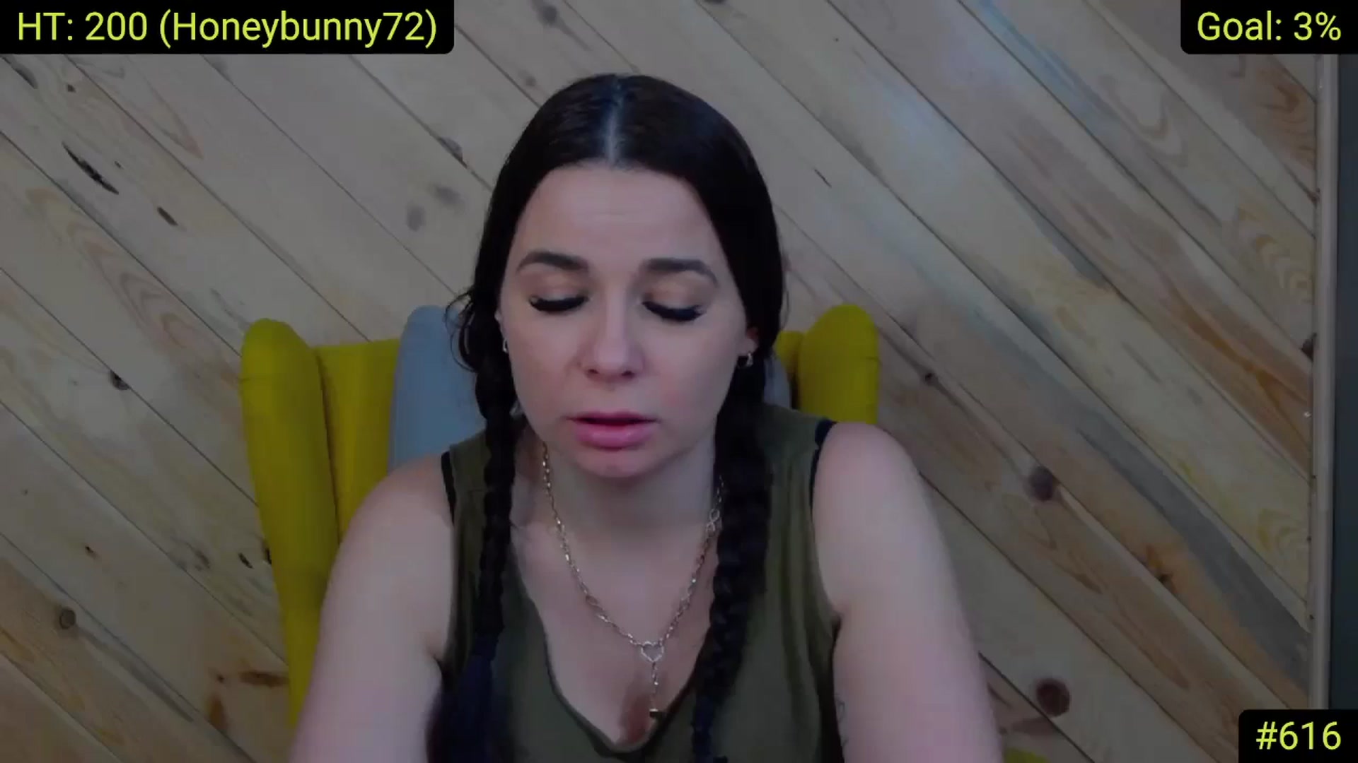Gallery image thumbnail from AliciaKristal's myfreecams stream on, 02/07/2025, 03:34 image 6 of 20
