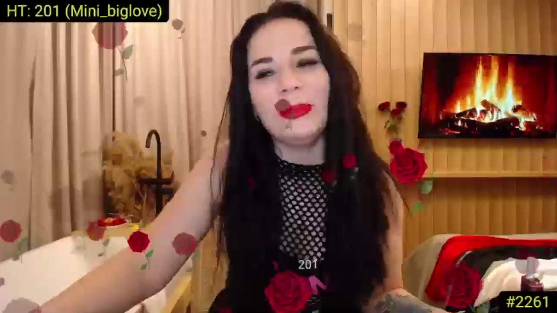 Gallery image thumbnail from AliciaKristal's myfreecams stream on, 03/01/2025, 21:56 image 13 of 20