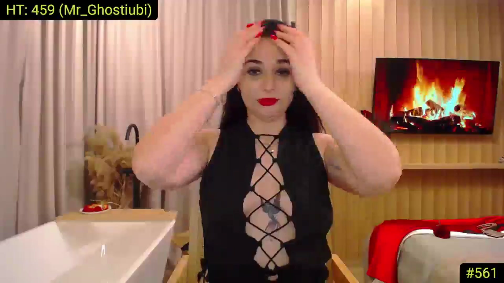 Gallery image thumbnail from AliciaKristal's myfreecams stream on, 03/02/2025, 04:19 image 18 of 20