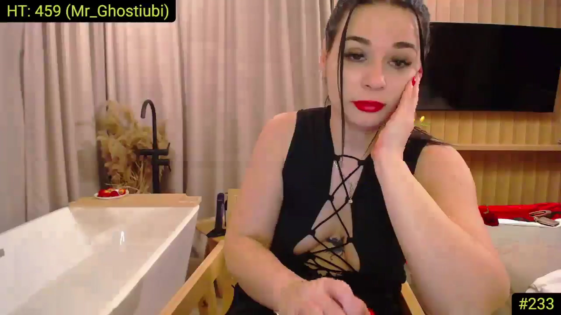 Gallery image thumbnail from AliciaKristal's myfreecams stream on, 03/02/2025, 05:08 image 20 of 20