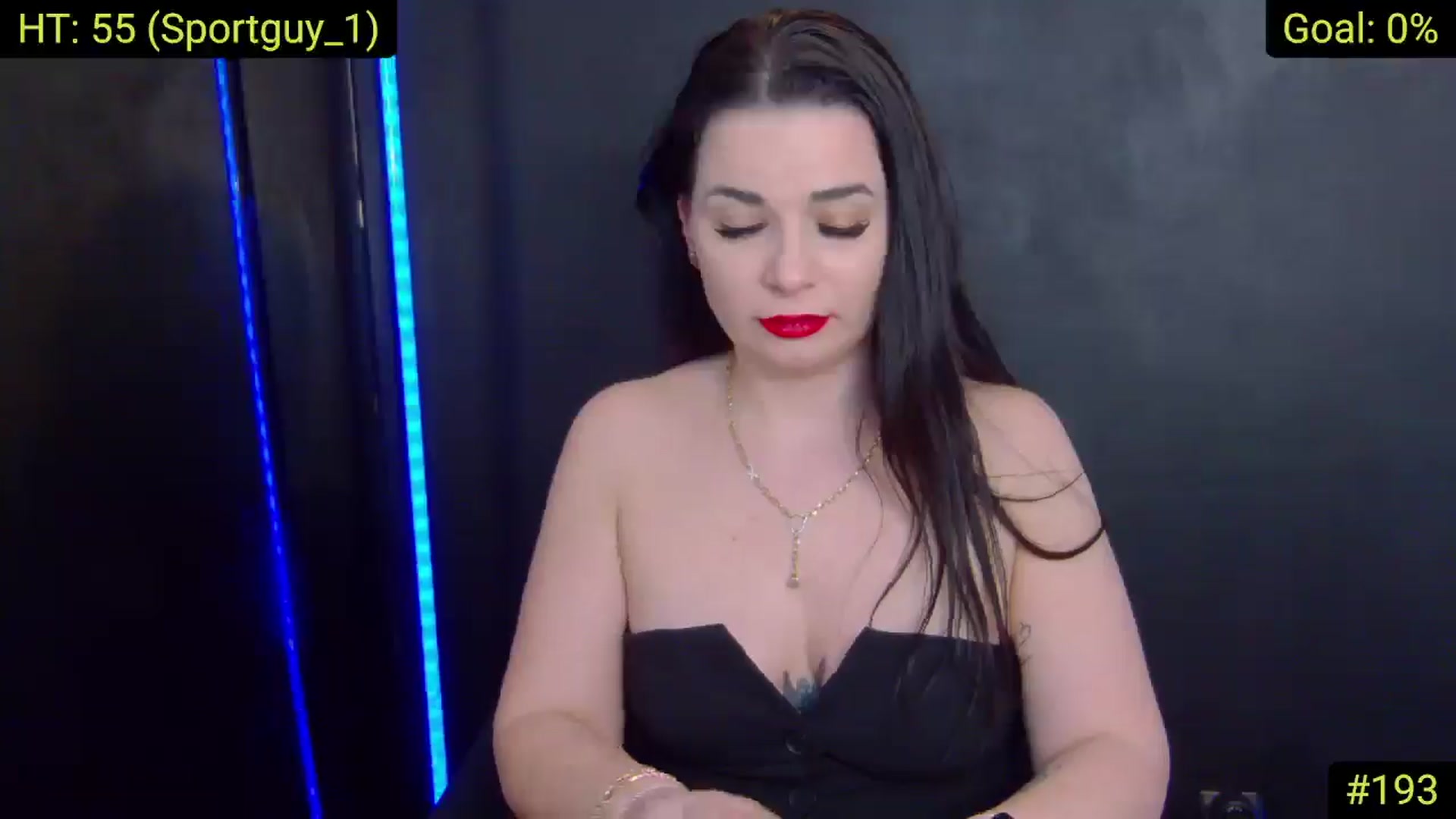 Gallery image thumbnail from AliciaKristal's myfreecams stream on, 03/08/2025, 24:28 image 10 of 20