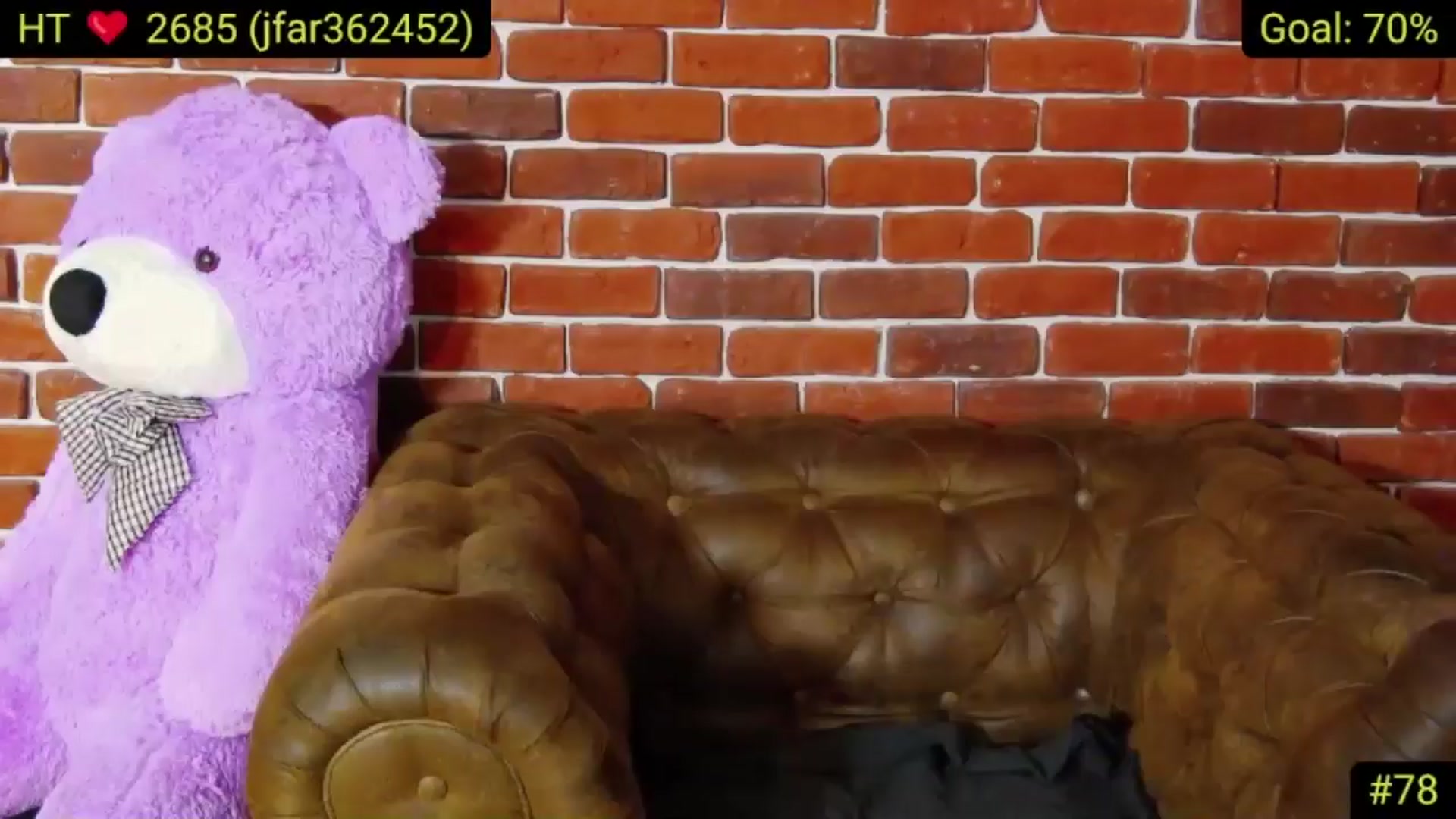 Gallery image thumbnail from AliciaKristal's myfreecams stream on, 03/23/2025, 24:24 image 16 of 20