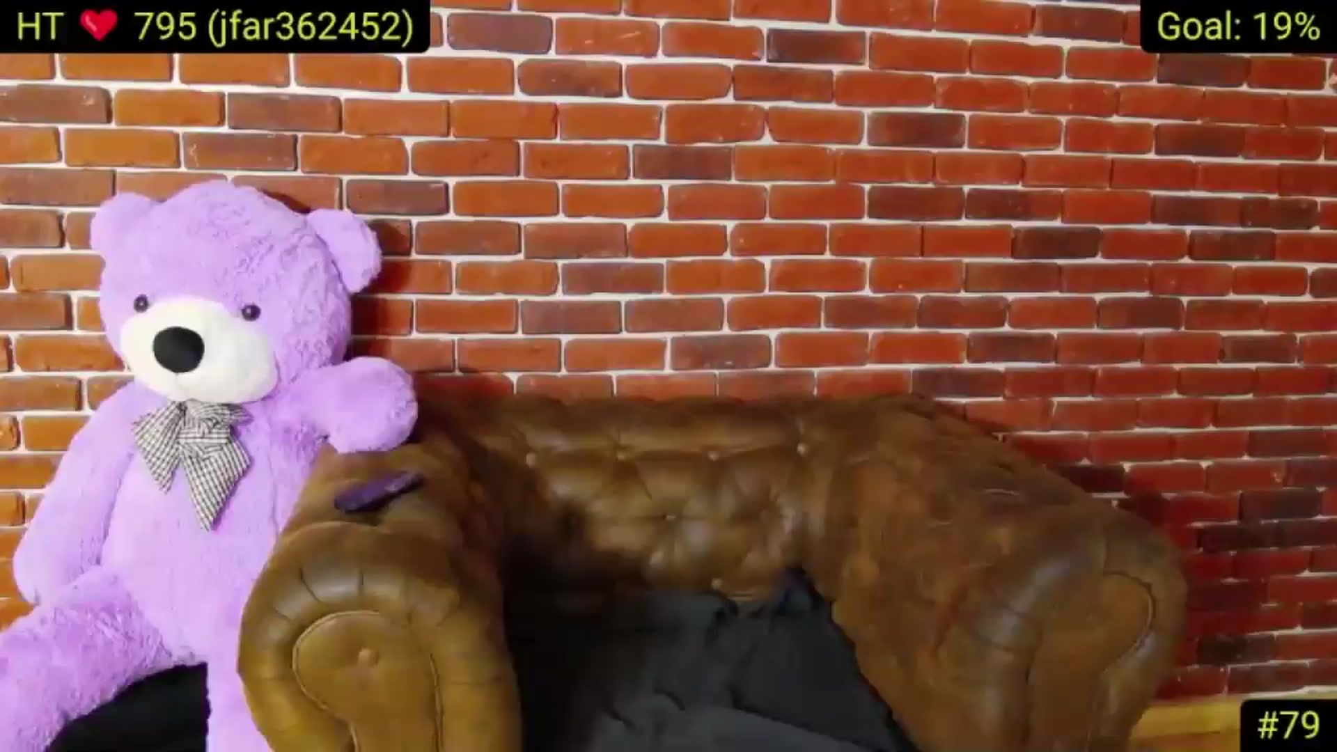 Gallery image thumbnail from AliciaKristal's myfreecams stream on, 03/23/2025, 24:24 image 6 of 20