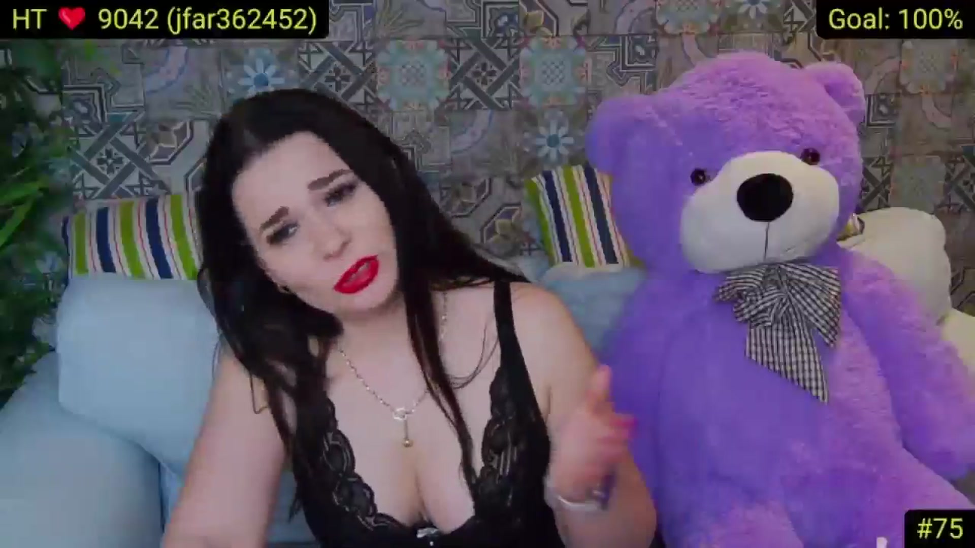 Gallery image thumbnail from AliciaKristal's myfreecams stream on, 03/26/2025, 05:15 image 5 of 20