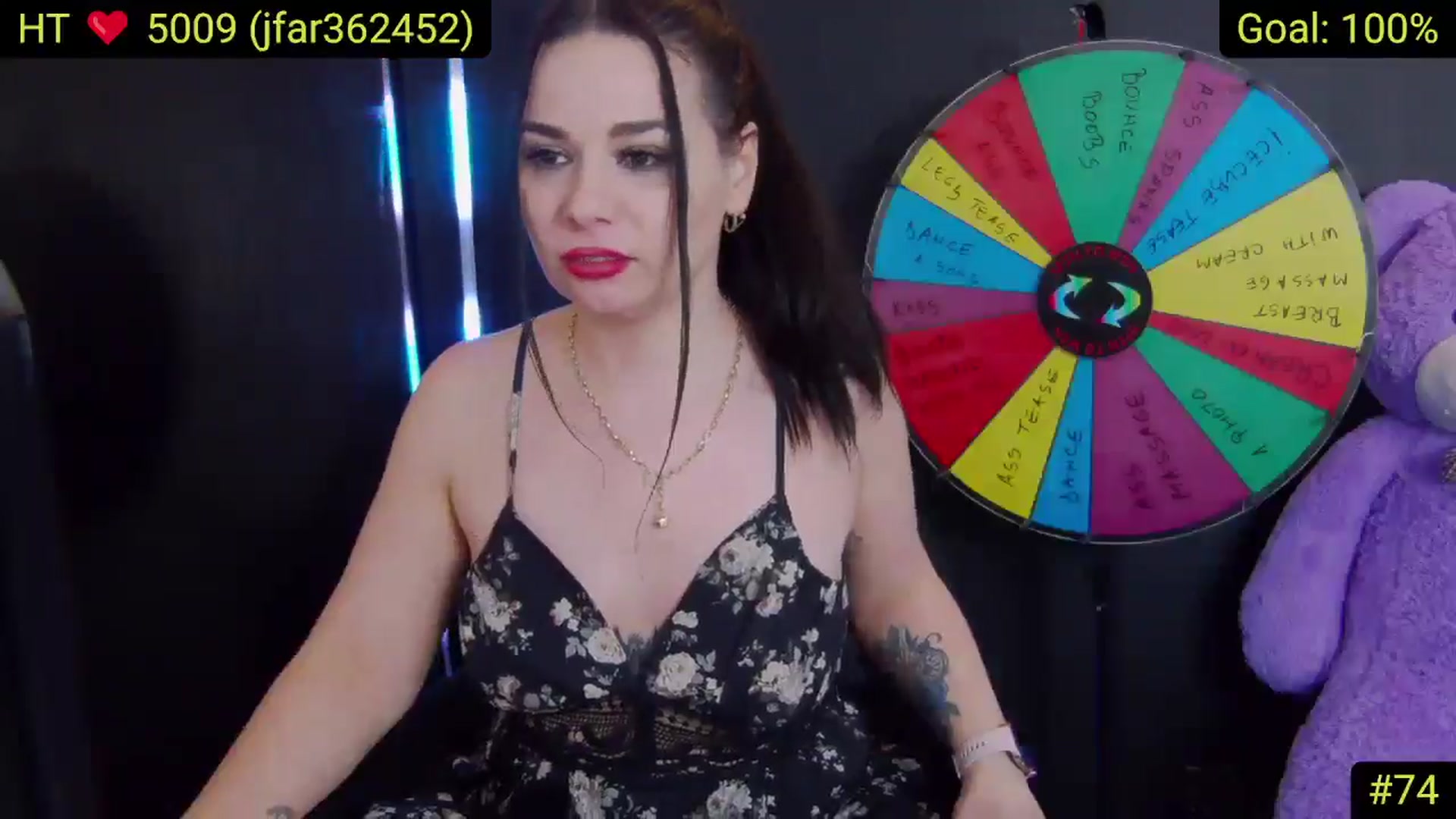 Gallery image thumbnail from AliciaKristal's myfreecams stream on, 03/27/2025, 05:20 image 12 of 20