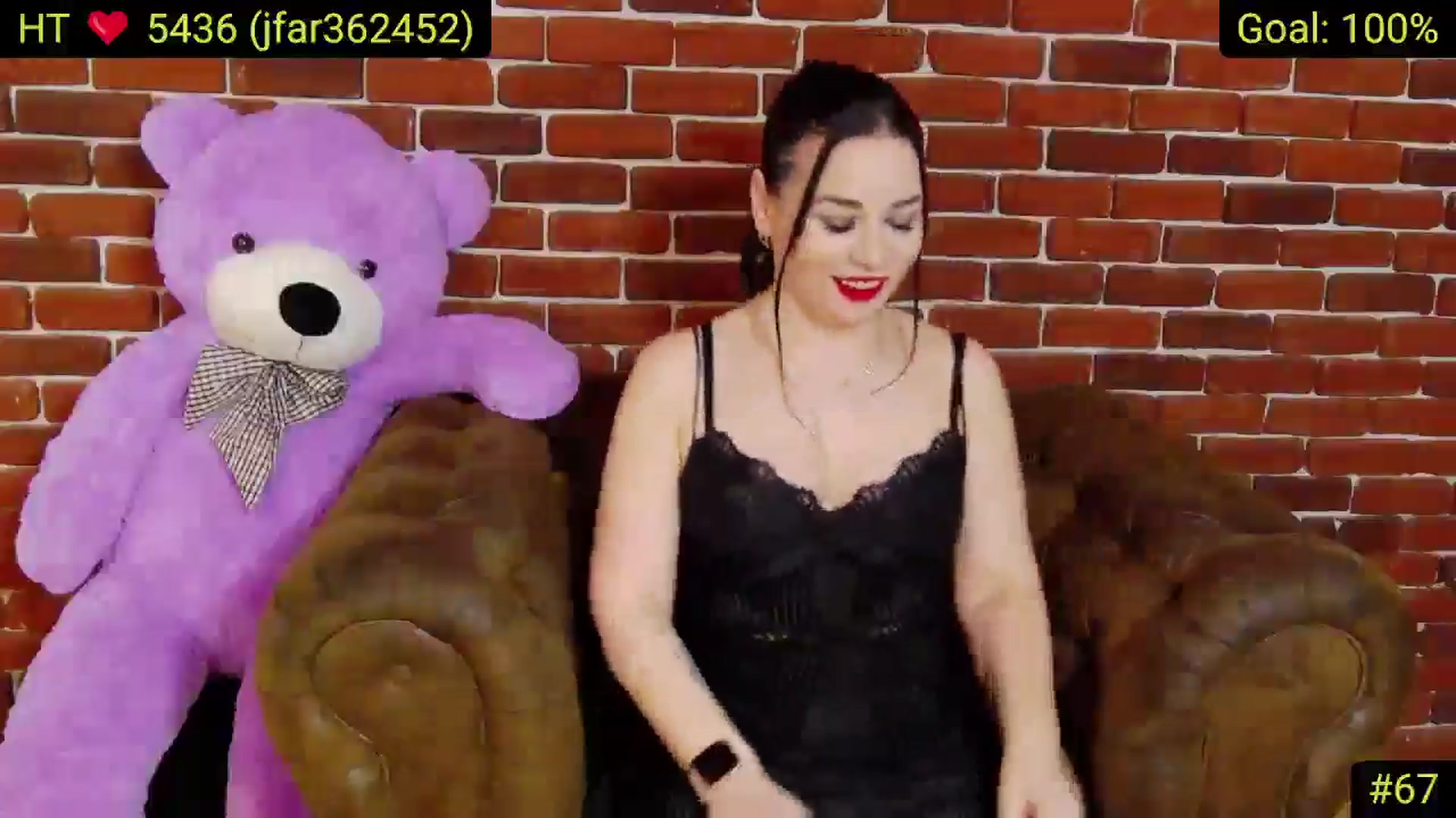 Gallery image thumbnail from AliciaKristal's myfreecams stream on, 03/28/2025, 03:28 image 6 of 20