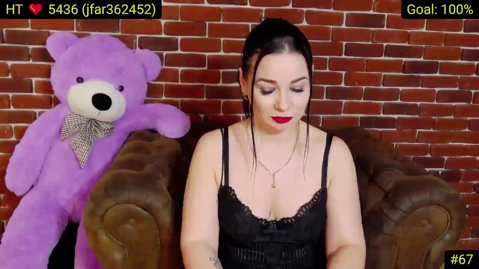 Gallery image thumbnail from AliciaKristal's myfreecams stream on, 03/28/2025, 03:28 image 10 of 20