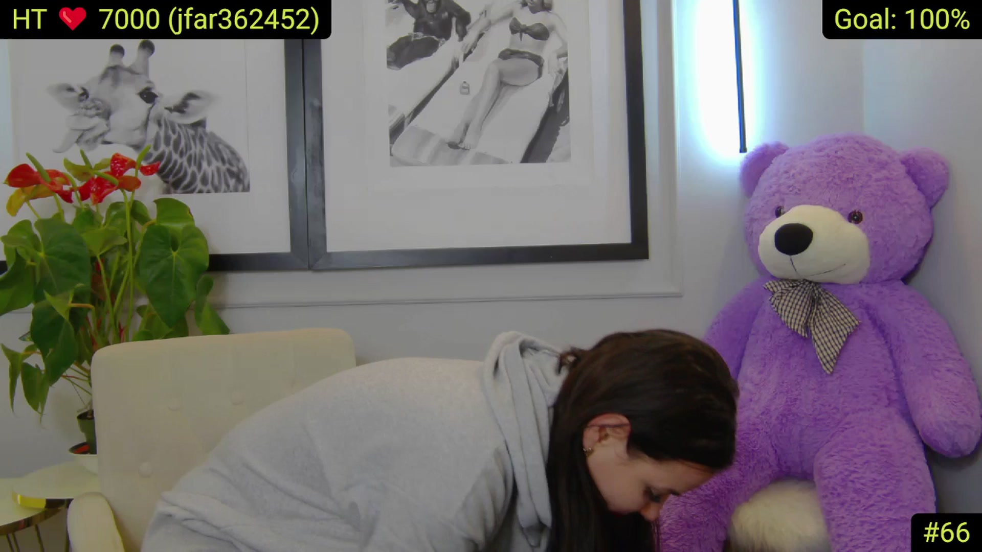 Gallery image thumbnail from AliciaKristal's myfreecams stream on, 03/30/2025, 04:34 image 9 of 20