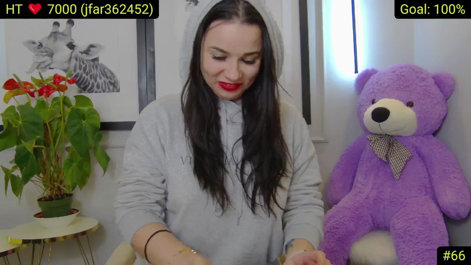 Gallery image thumbnail from AliciaKristal's myfreecams stream on, 03/30/2025, 04:34 image 8 of 20