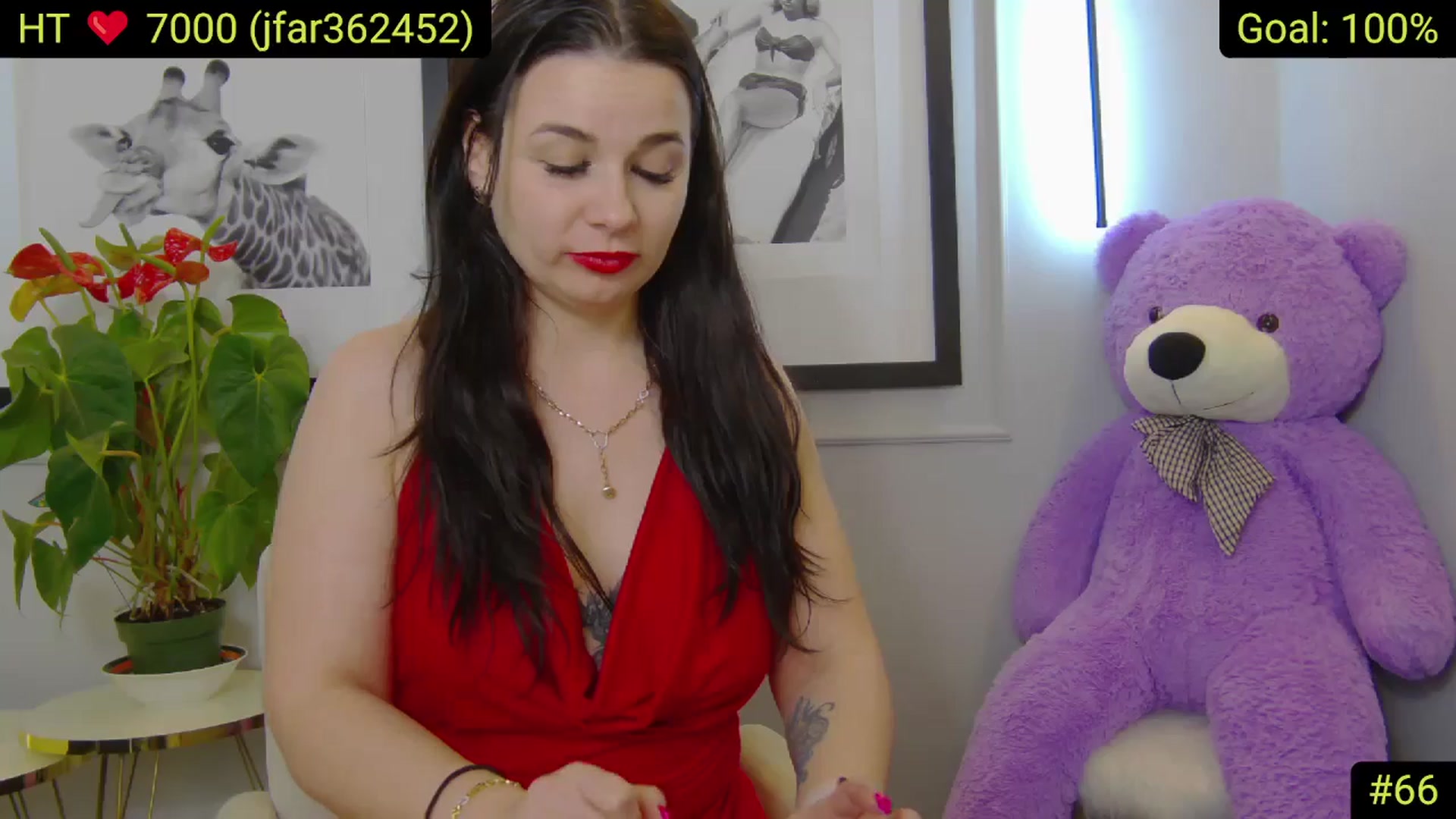 Gallery image thumbnail from AliciaKristal's myfreecams stream on, 03/30/2025, 04:34 image 3 of 20