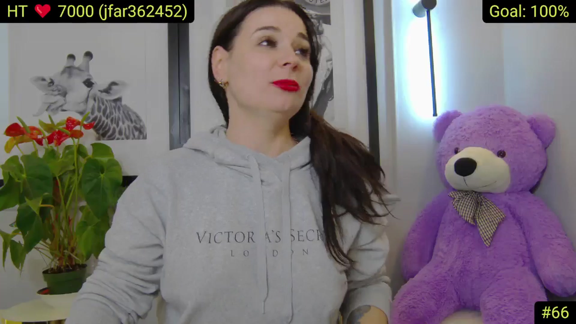 Gallery image thumbnail from AliciaKristal's myfreecams stream on, 03/30/2025, 04:34 image 17 of 20