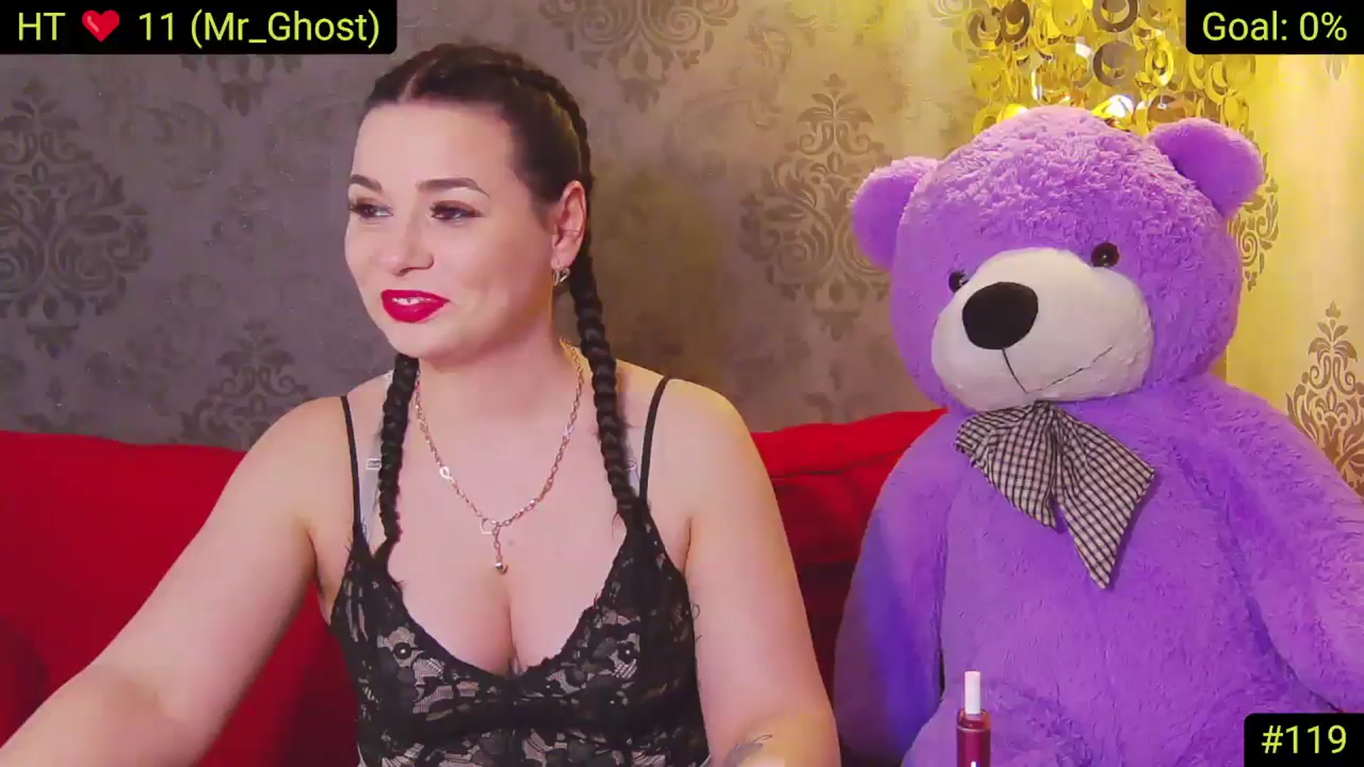 Gallery image thumbnail from AliciaKristal's myfreecams stream on, 04/04/2025, 24:32 image 6 of 20