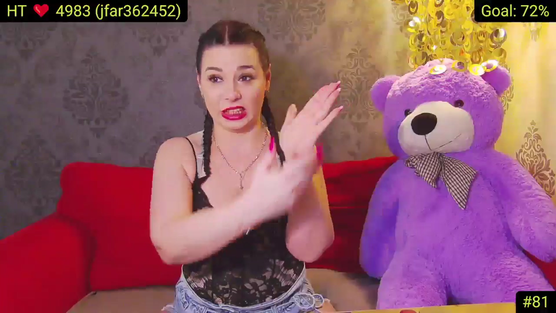 Gallery image thumbnail from AliciaKristal's myfreecams stream on, 04/04/2025, 24:32 image 9 of 20
