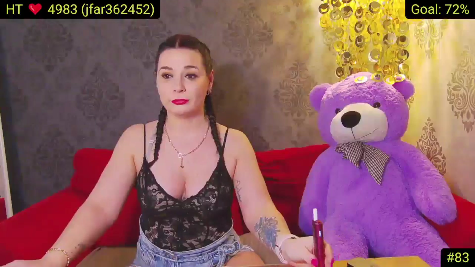 Gallery image thumbnail from AliciaKristal's myfreecams stream on, 04/04/2025, 24:32 image 11 of 20