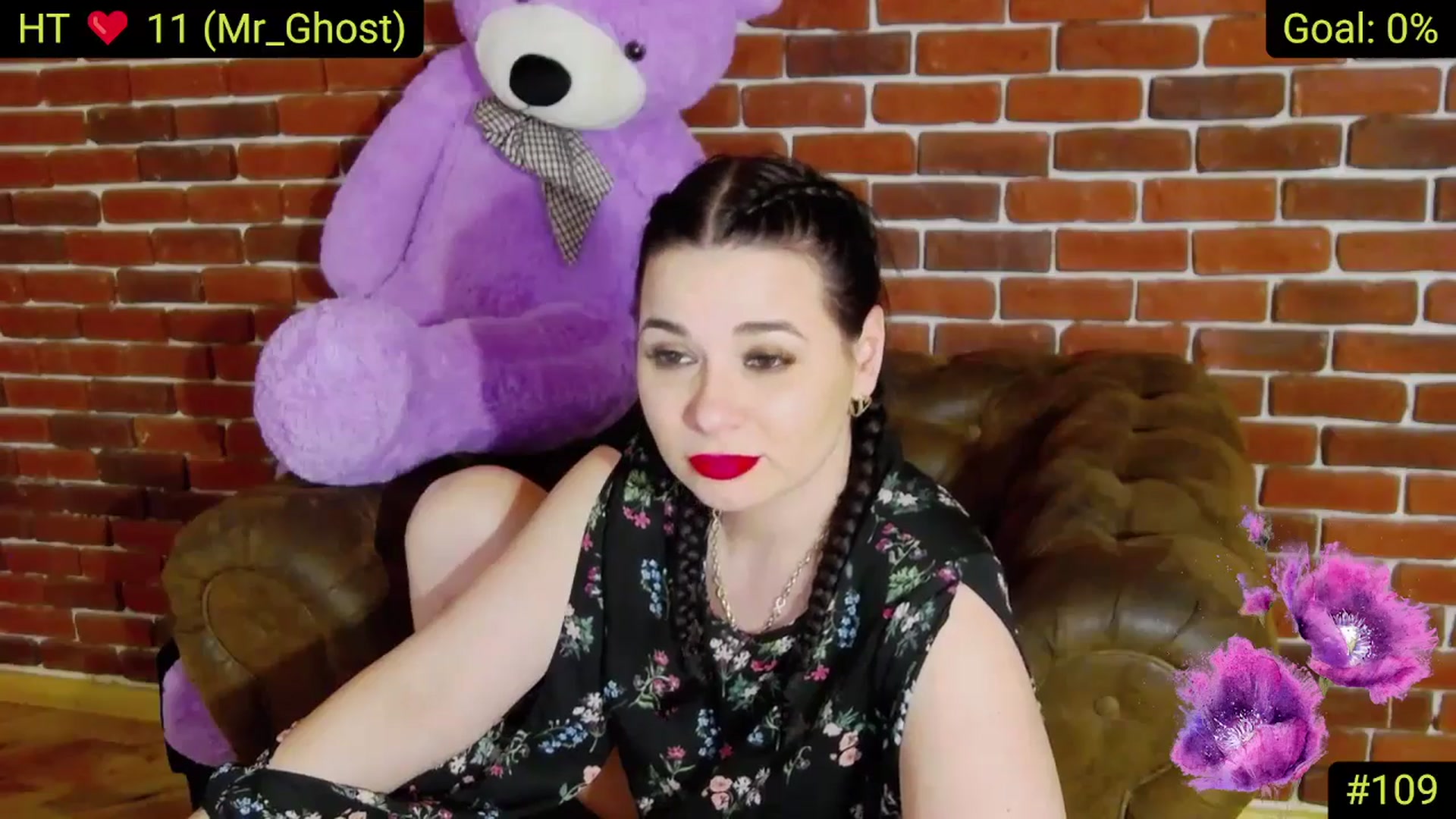 Gallery image thumbnail from AliciaKristal's myfreecams stream on, 04/04/2025, 22:08 image 7 of 20