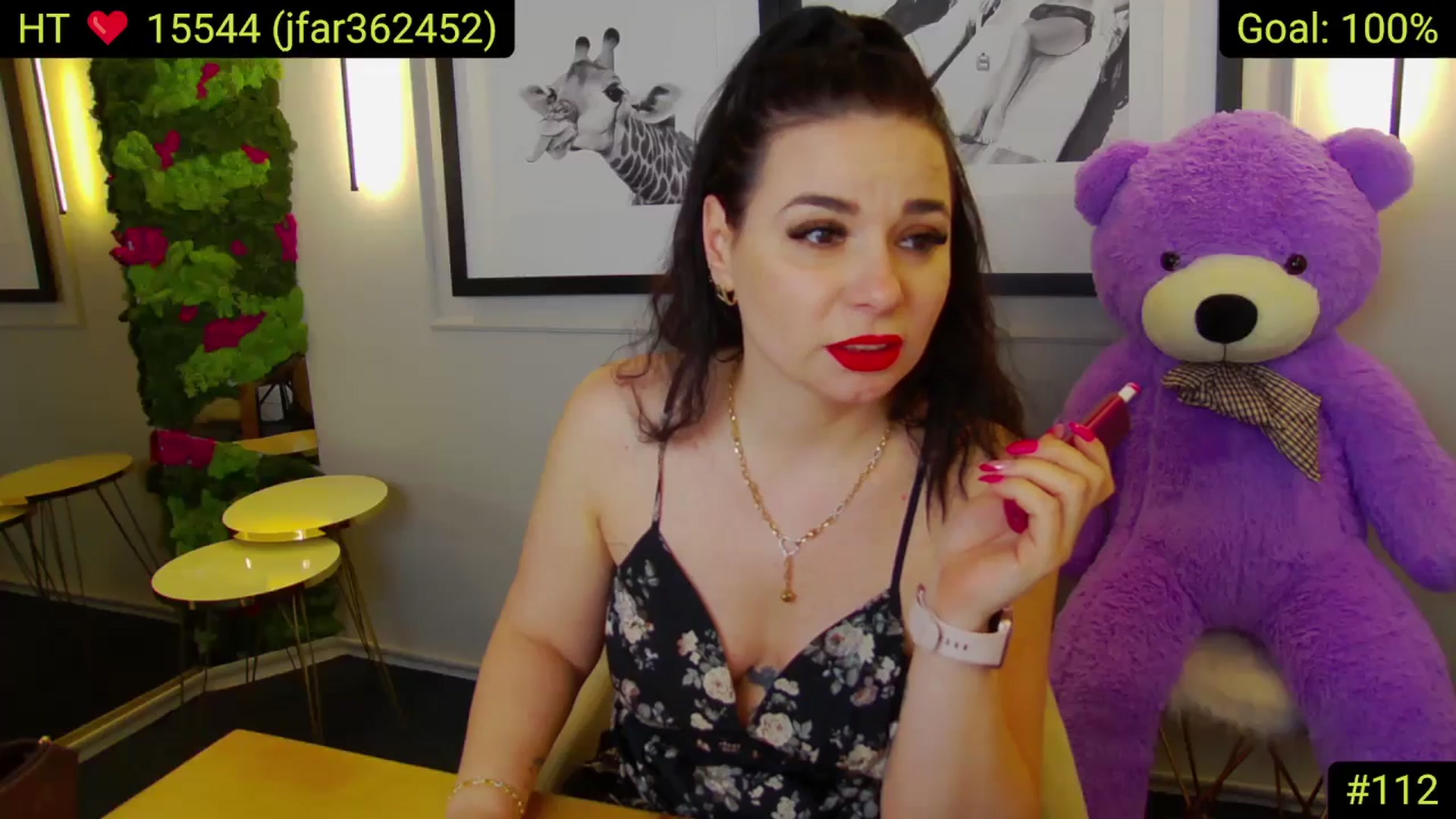 Gallery image thumbnail from AliciaKristal's myfreecams stream on, 04/08/2025, 23:44 image 6 of 20