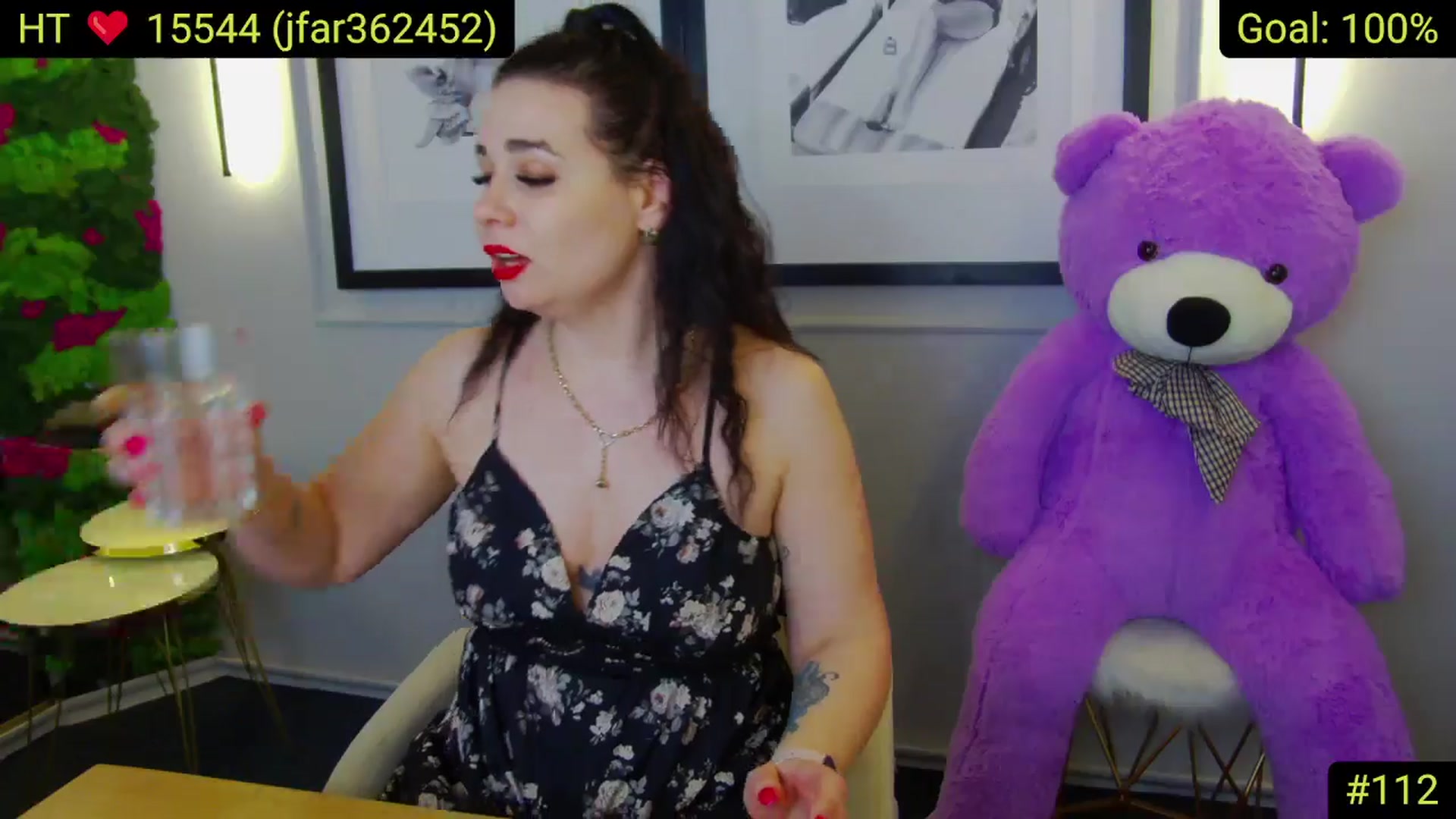 Gallery image thumbnail from AliciaKristal's myfreecams stream on, 04/09/2025, 01:56 image 19 of 20