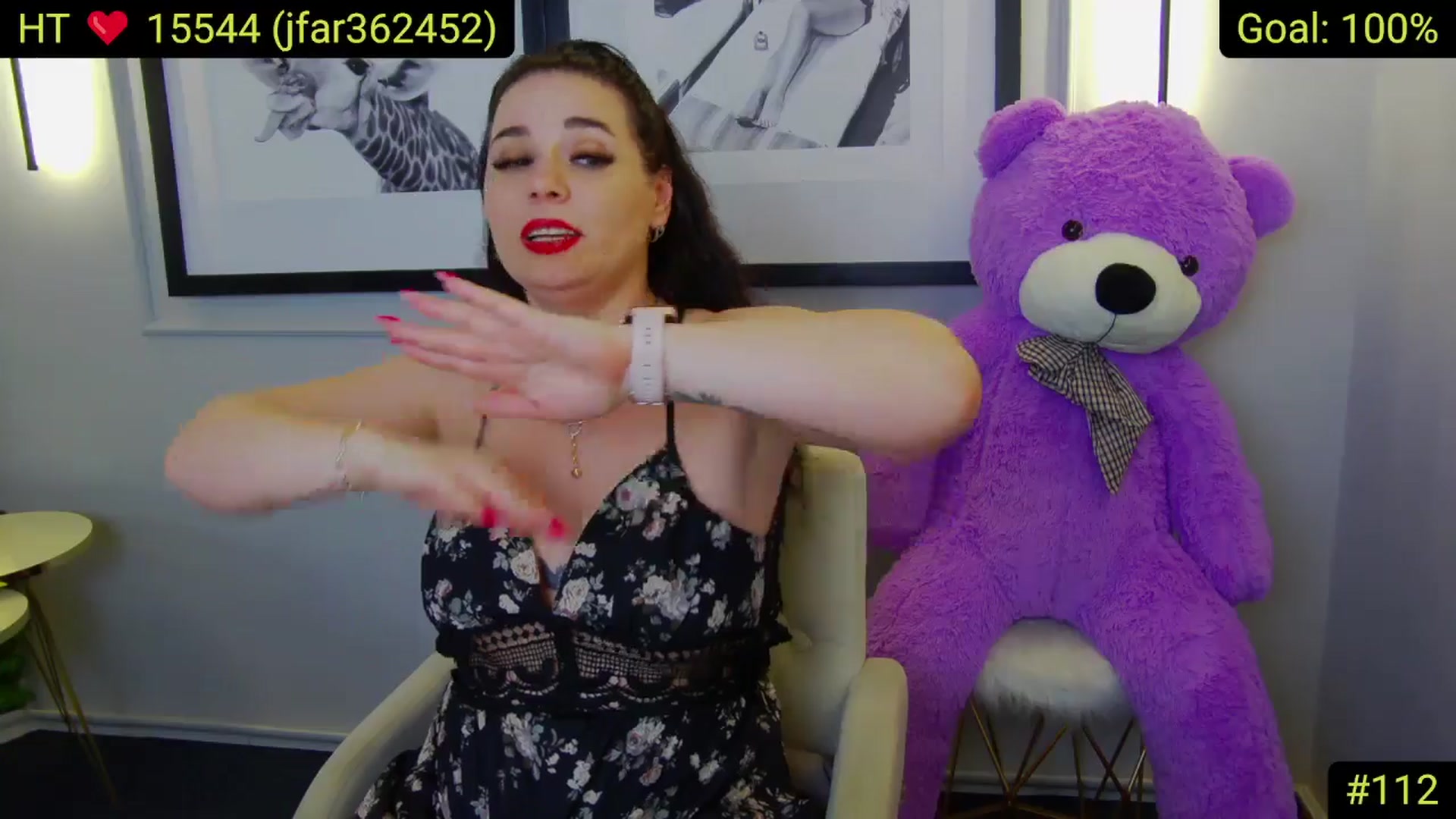 Gallery image thumbnail from AliciaKristal's myfreecams stream on, 04/09/2025, 03:02 image 16 of 20