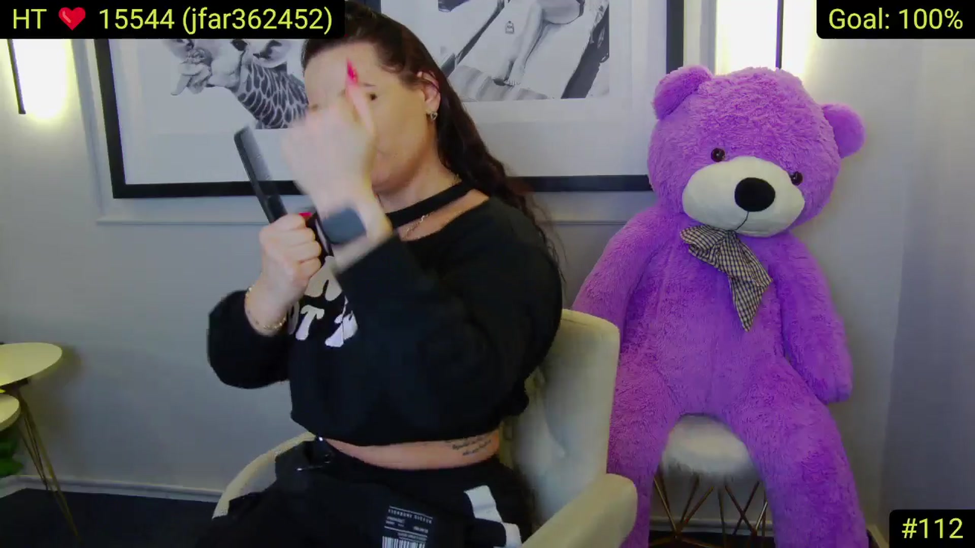 Gallery image thumbnail from AliciaKristal's myfreecams stream on, 04/09/2025, 03:02 image 18 of 20