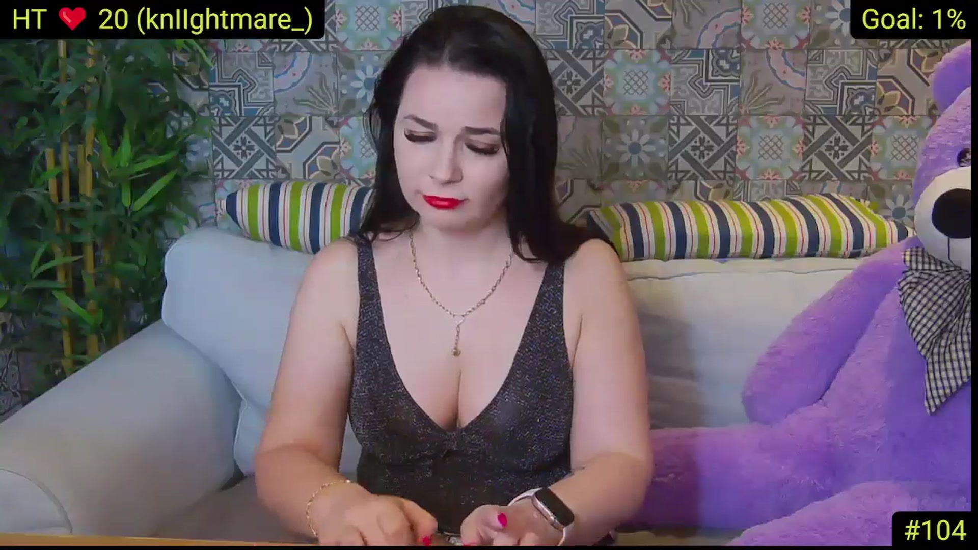 Gallery image thumbnail from AliciaKristal's myfreecams stream on, 04/10/2025, 22:40 image 12 of 20