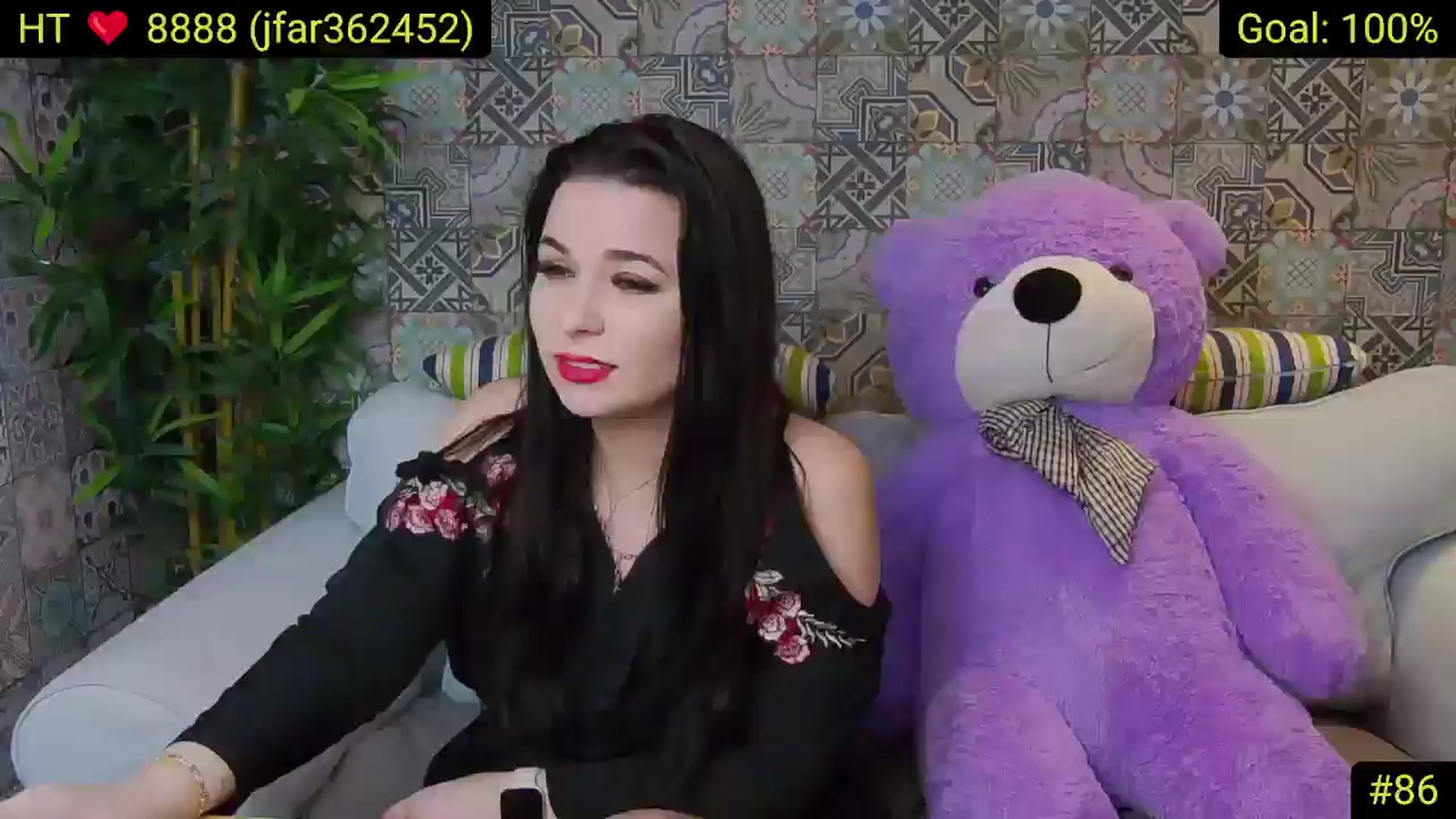 Gallery image thumbnail from AliciaKristal's myfreecams stream on, 04/11/2025, 22:44 image 13 of 20