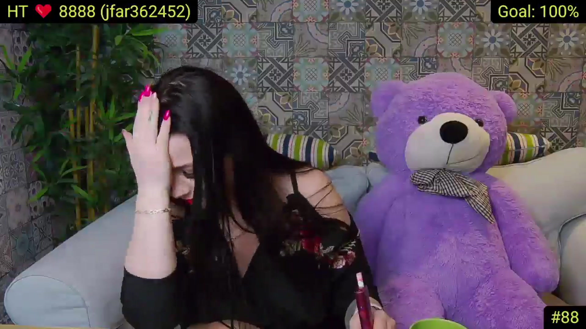 Gallery image thumbnail from AliciaKristal's myfreecams stream on, 04/12/2025, 24:53 image 2 of 20