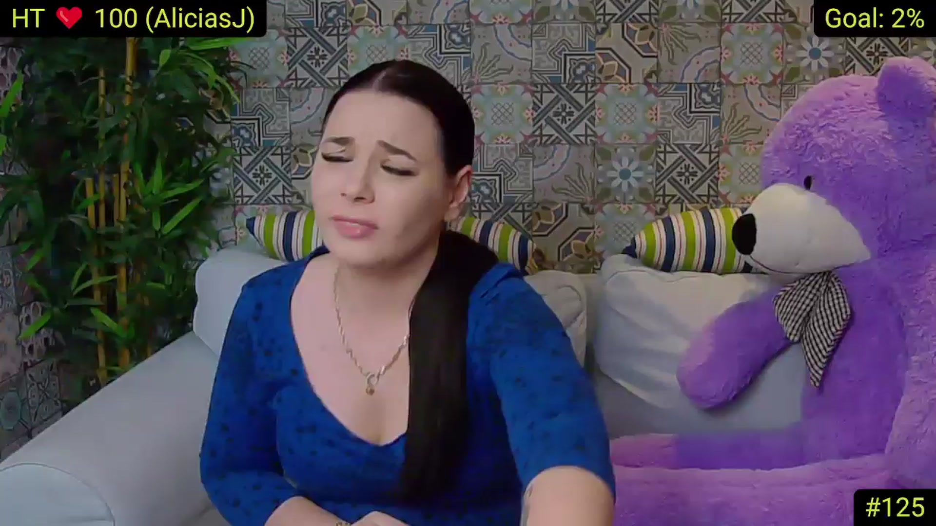 Gallery image thumbnail from AliciaKristal's myfreecams stream on, 04/13/2025, 22:59 image 6 of 20