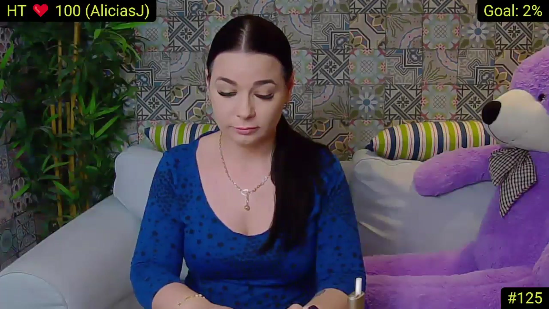 Gallery image thumbnail from AliciaKristal's myfreecams stream on, 04/13/2025, 22:59 image 4 of 20