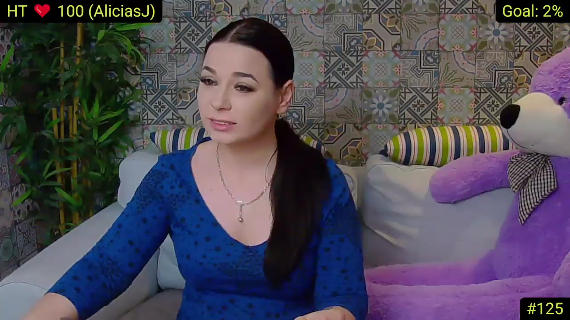 Gallery image thumbnail from AliciaKristal's myfreecams stream on, 04/13/2025, 22:59 image 3 of 20