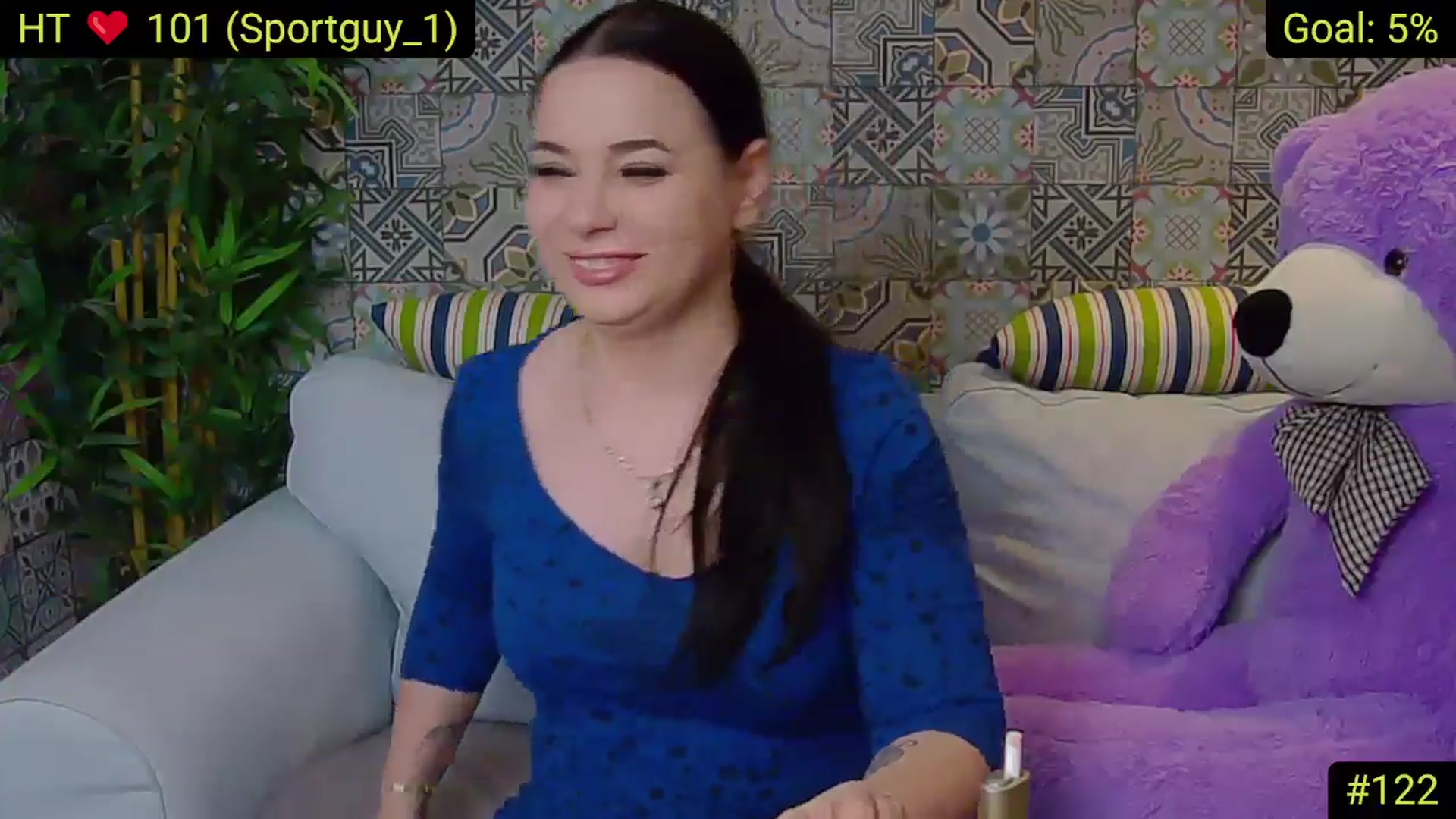 Gallery image thumbnail from AliciaKristal's myfreecams stream on, 04/13/2025, 22:59 image 15 of 20