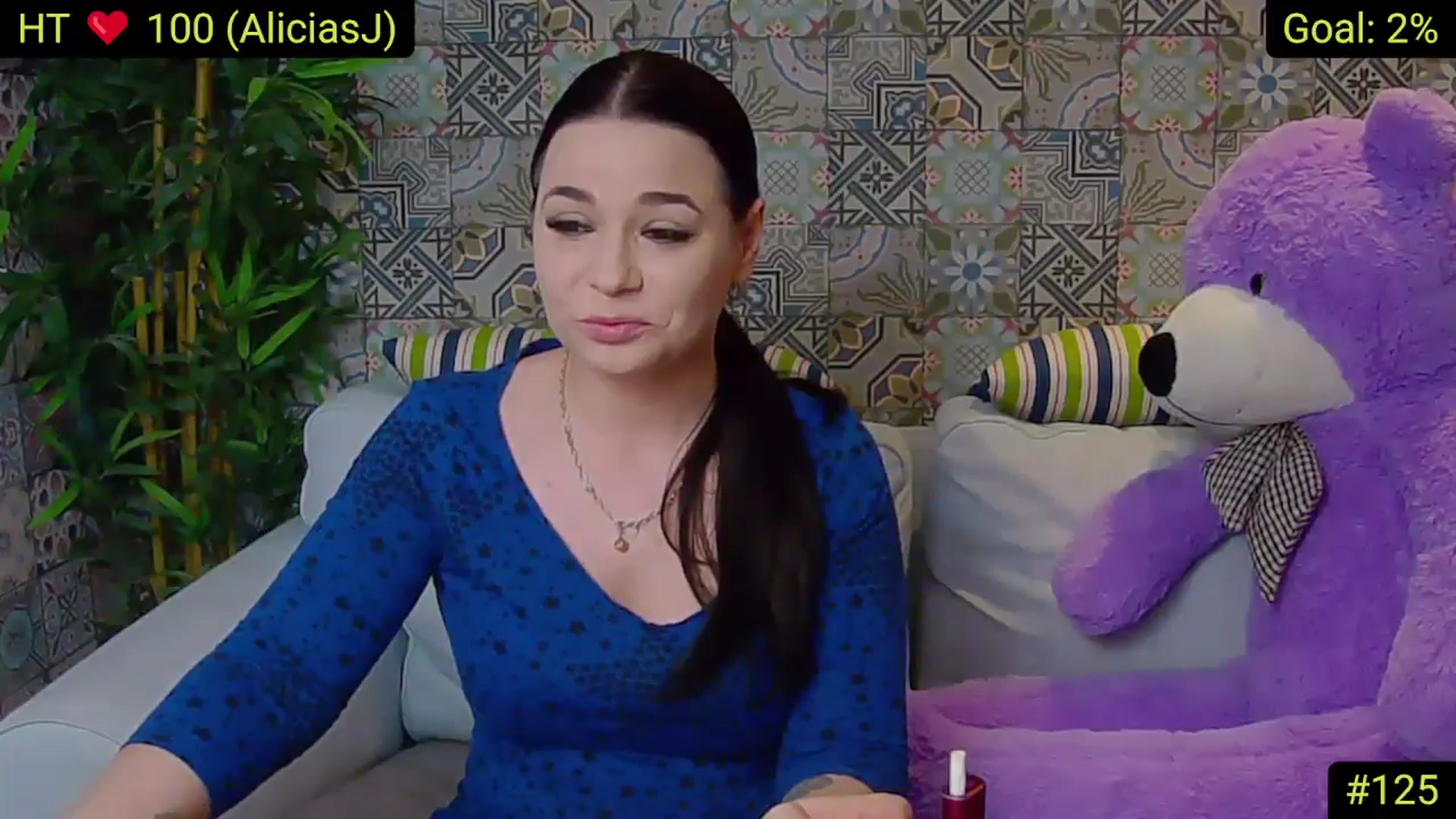 Gallery image thumbnail from AliciaKristal's myfreecams stream on, 04/13/2025, 22:59 image 5 of 20