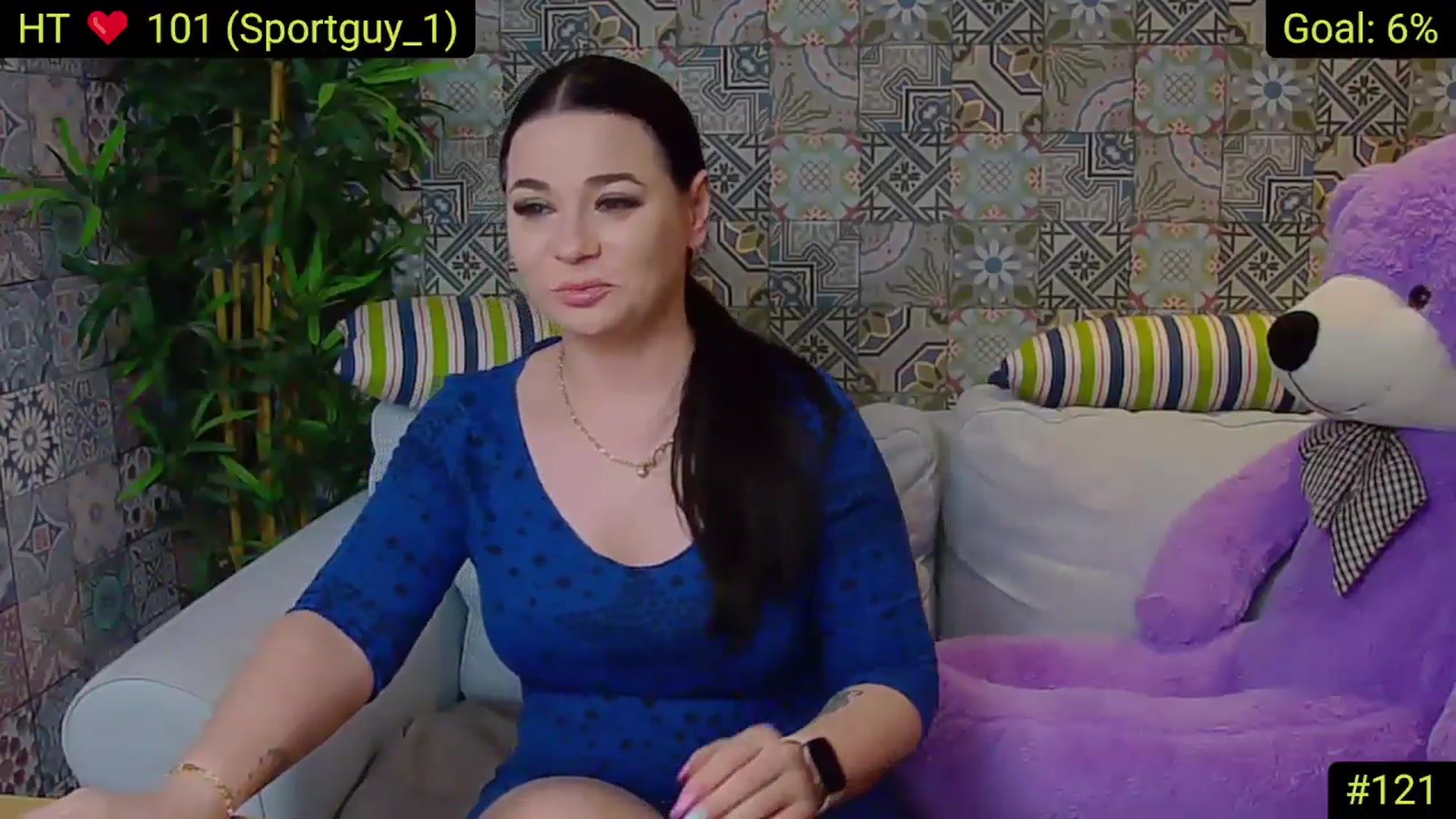 Gallery image thumbnail from AliciaKristal's myfreecams stream on, 04/14/2025, 24:57 image 9 of 20