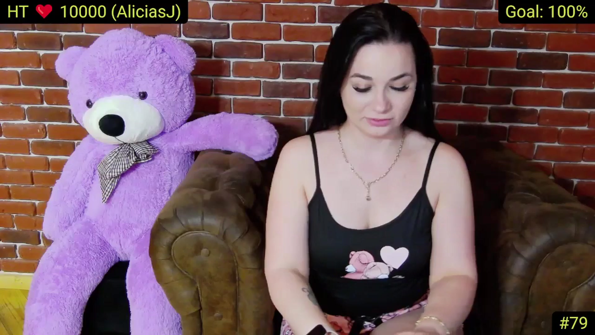 Gallery image thumbnail from AliciaKristal's myfreecams stream on, 04/16/2025, 24:08 image 6 of 20