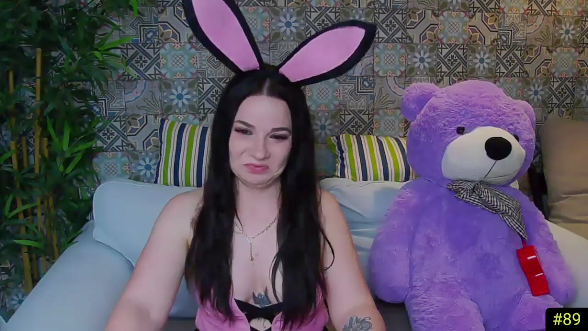 Gallery image thumbnail from AliciaKristal's myfreecams stream on, 04/23/2025, 24:08 image 9 of 20