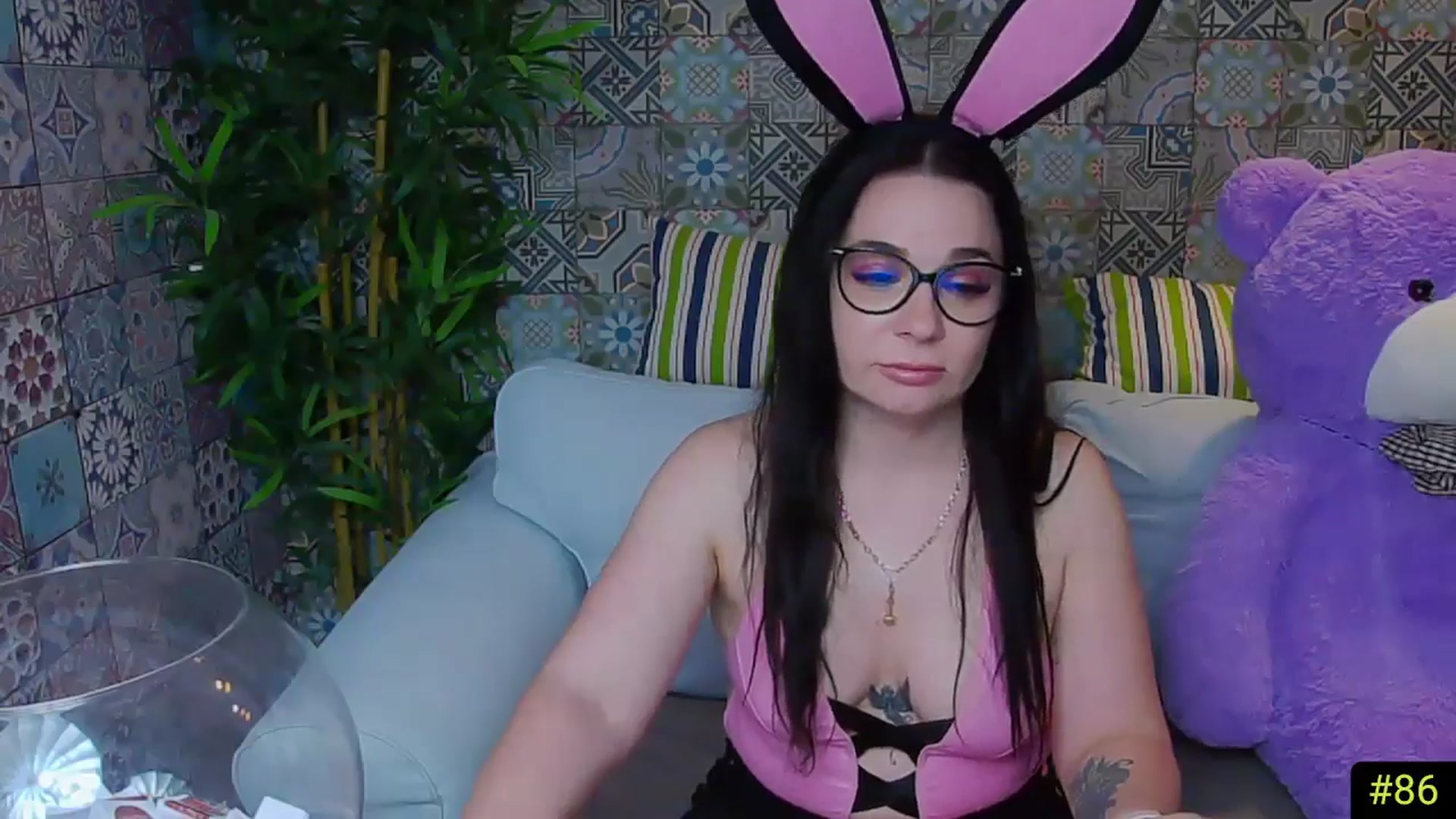 Gallery image thumbnail from AliciaKristal's myfreecams stream on, 04/23/2025, 03:42 image 3 of 20