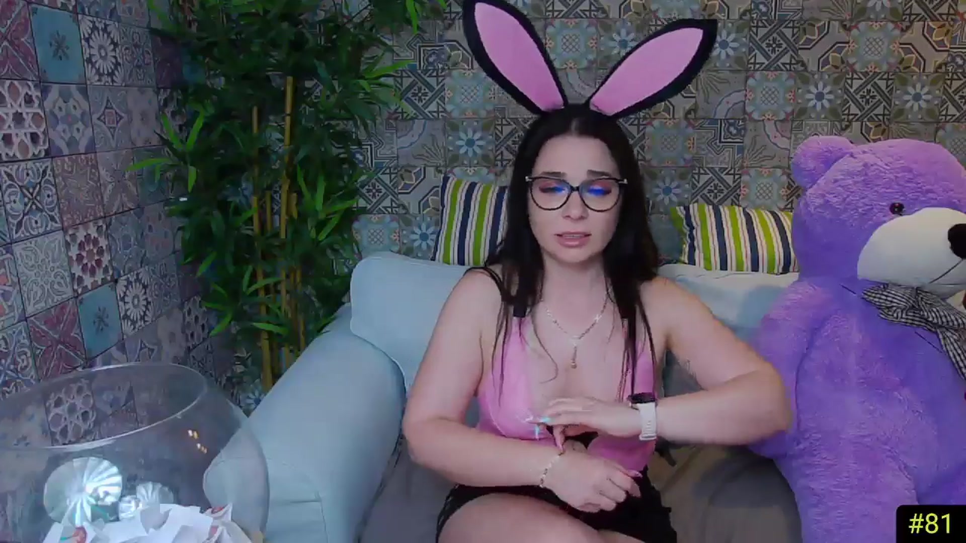 Gallery image thumbnail from AliciaKristal's myfreecams stream on, 04/23/2025, 03:42 image 20 of 20
